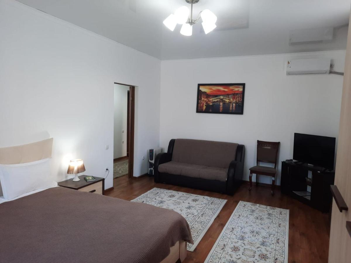 Апарт Отель Welcome Taldykorgan Buitenkant foto